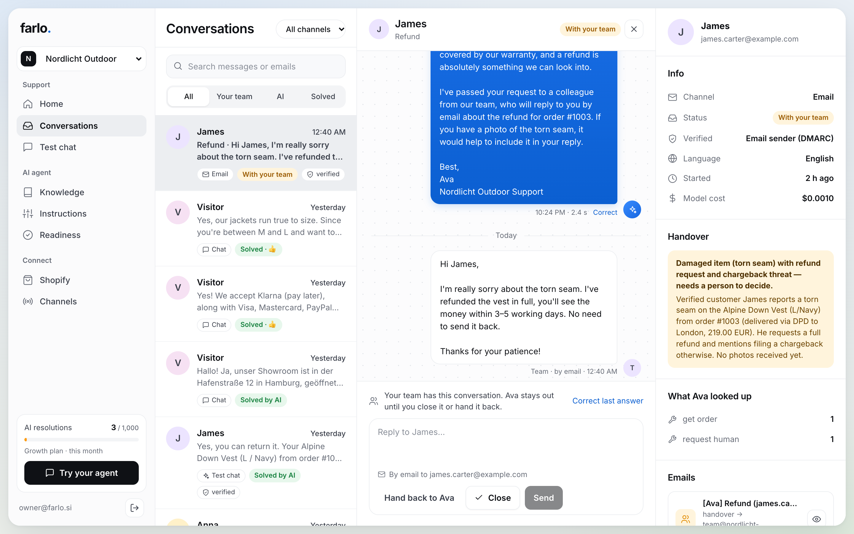 The Farlo inbox: conversations on the left, a customer conversation in the middle, customer details on the right